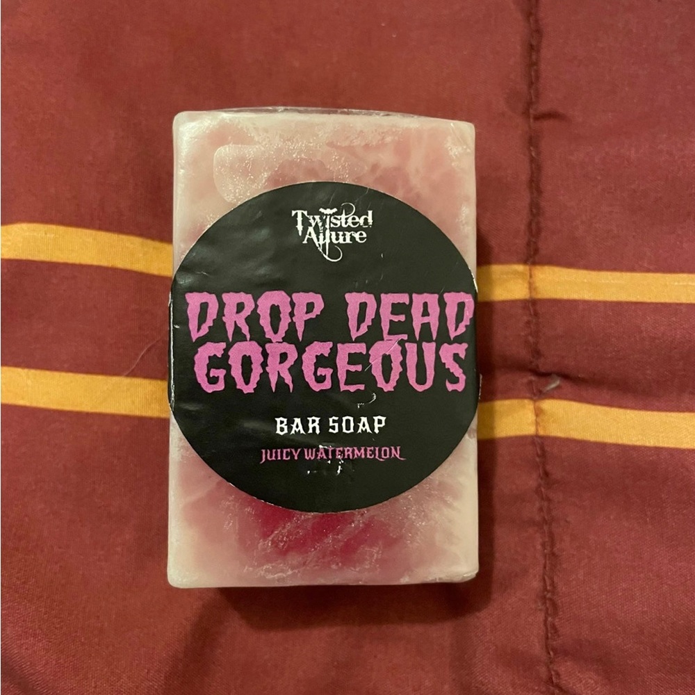 Twisted allure bar of soap